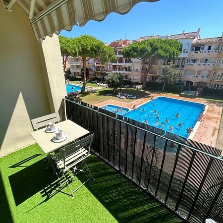 Empuriabrava residence Gran Reserva a 200 m de la plage et ses 2 piscines Extérieur photo